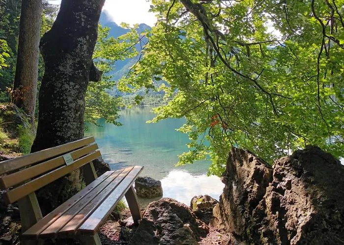 Four Season Irene Appartement *