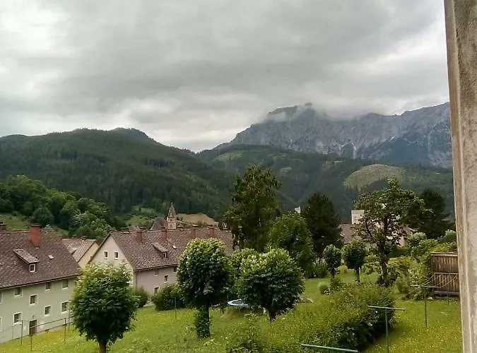 Four Season Irene Eisenerz